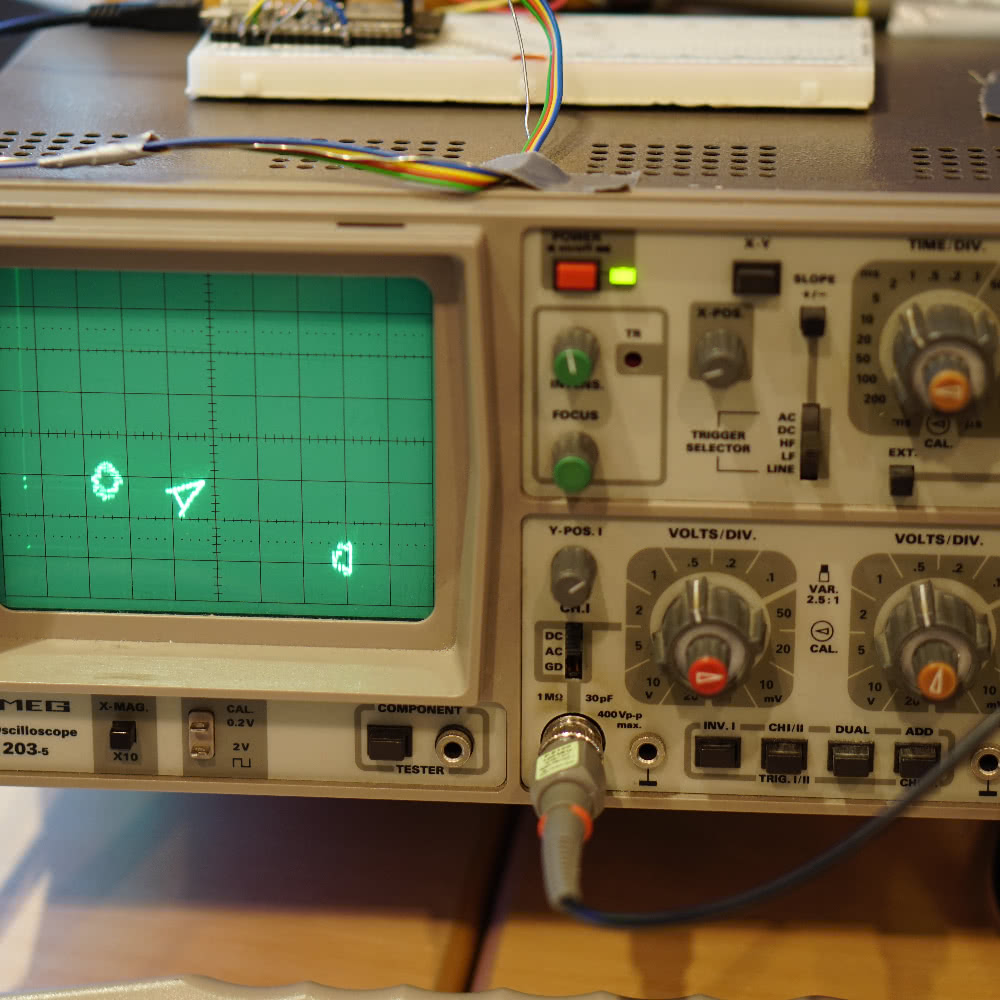 Der Gamingklassiker "Asteroids" auf einem Oszilloskop
